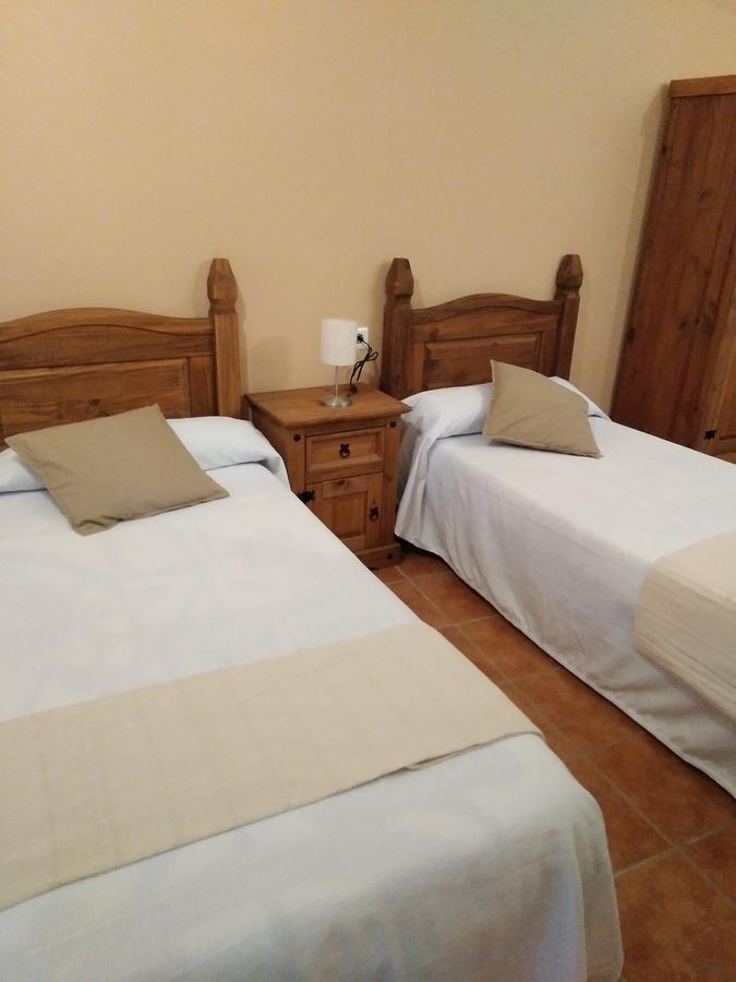 Hostal El Rincon De La Vera Losar De La Vera Esterno foto