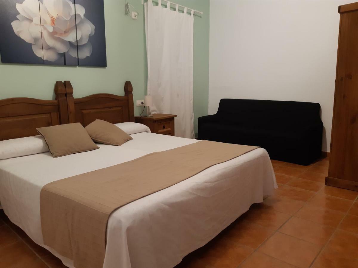 Hostal El Rincon De La Vera Losar De La Vera Esterno foto