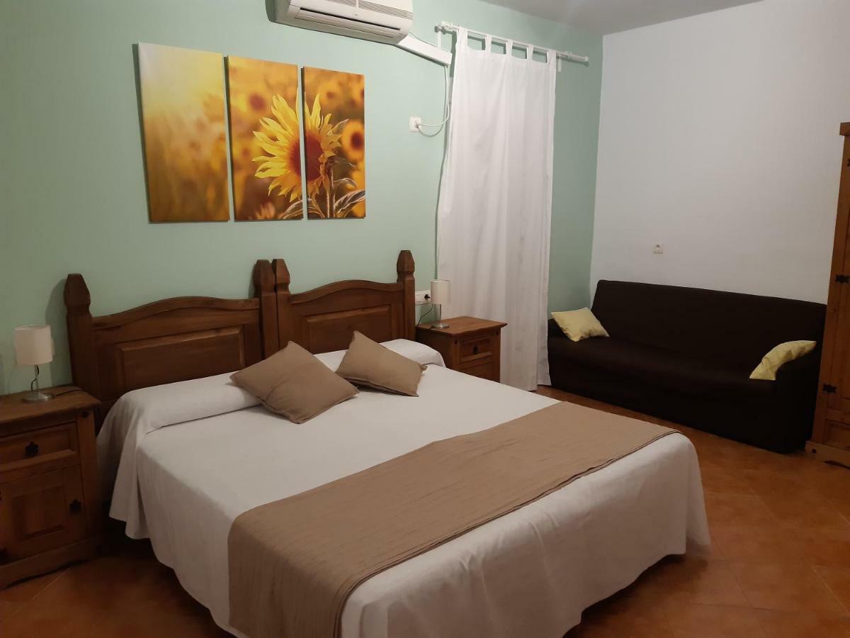 Hostal El Rincon De La Vera Losar De La Vera Esterno foto