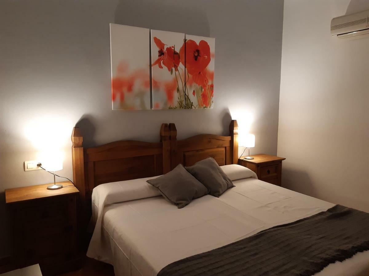 Hostal El Rincon De La Vera Losar De La Vera Esterno foto