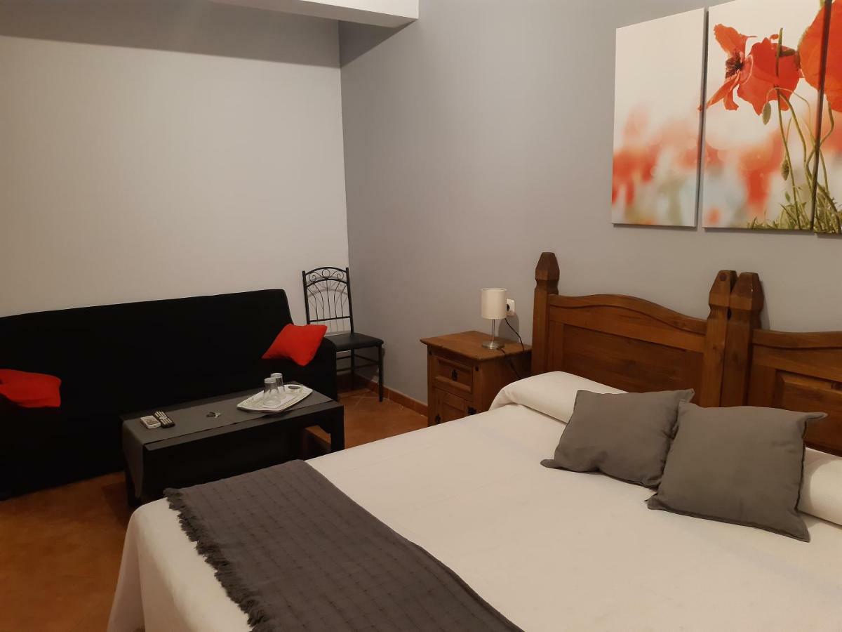 Hostal El Rincon De La Vera Losar De La Vera Esterno foto